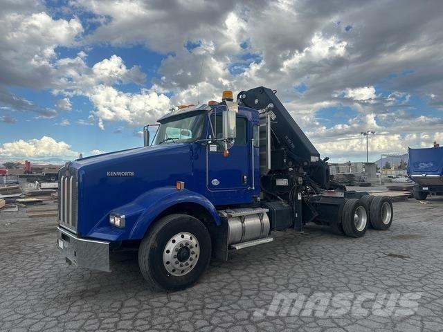 Kenworth T800 Lastbil med kran