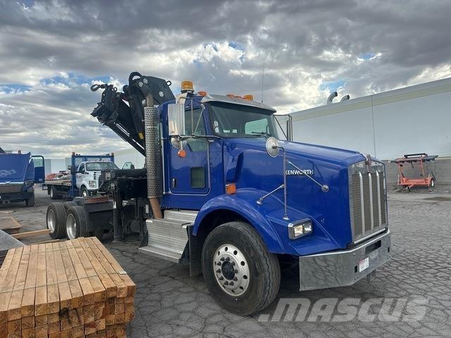 Kenworth T800 Lastbil med kran