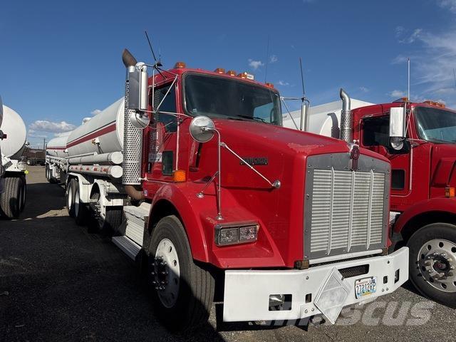 Kenworth T800 Tankbiler