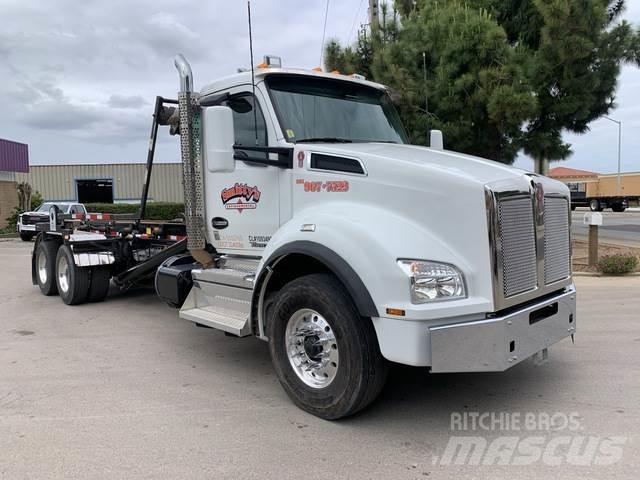 Kenworth T880 Skip loader