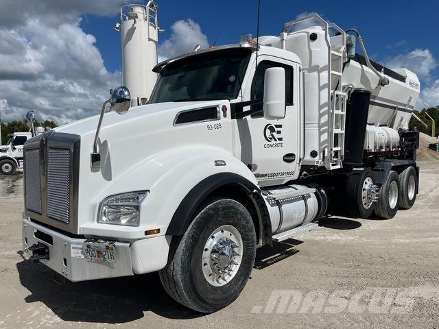 Kenworth T880 Betonbiler