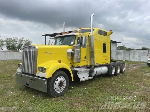 Kenworth W900 Trækkere