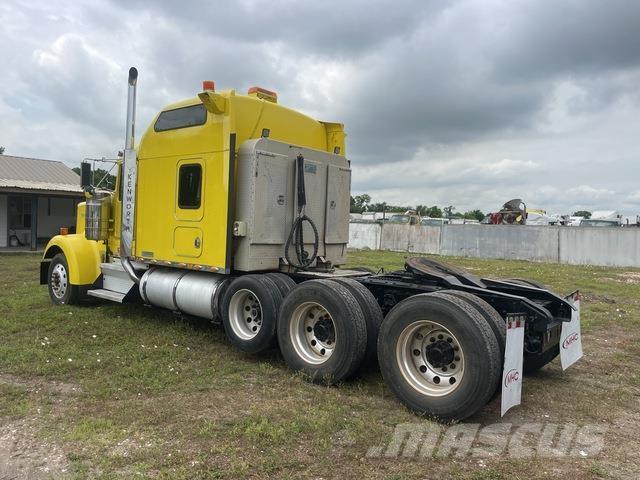 Kenworth W900 Trækkere