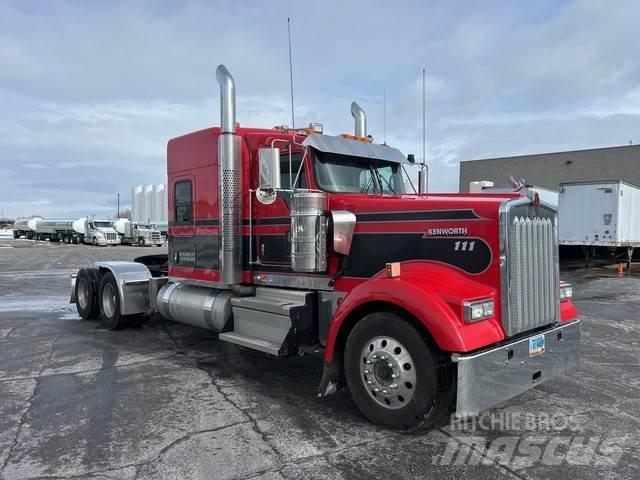Kenworth W900 Trækkere