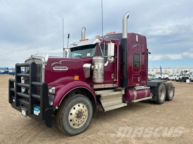 Kenworth W900 Trækkere