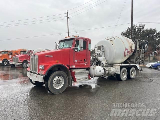Kenworth W900B Andre lastbiler