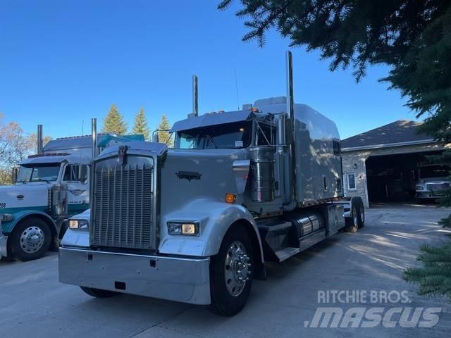 Kenworth W900L Trækkere