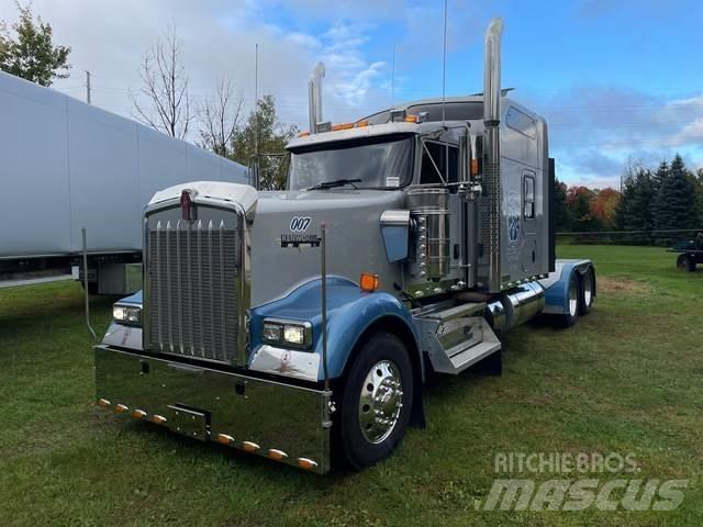 Kenworth W900L Trækkere