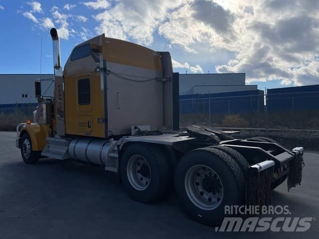 Kenworth W900L Trækkere