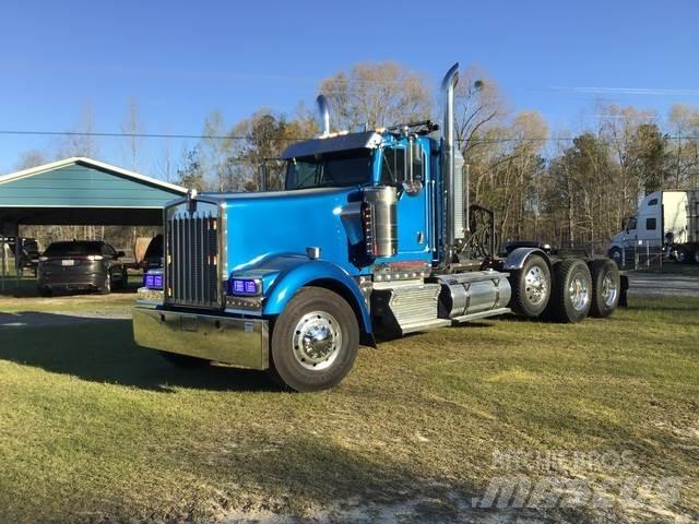 Kenworth W900L Trækkere