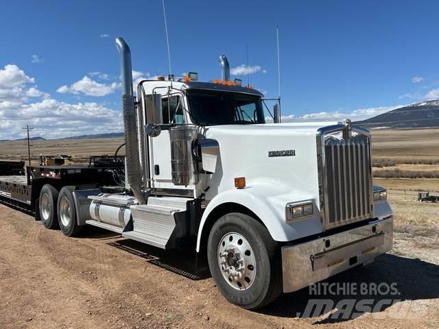 Kenworth W900L Trækkere