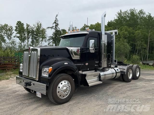 Kenworth W990 Trækkere