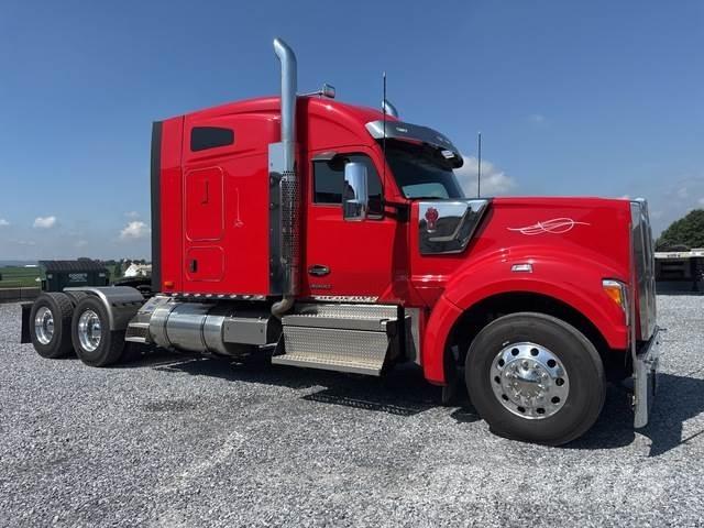 Kenworth W990 Trækkere