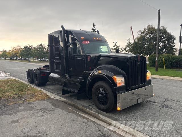 Kenworth W990 Trækkere