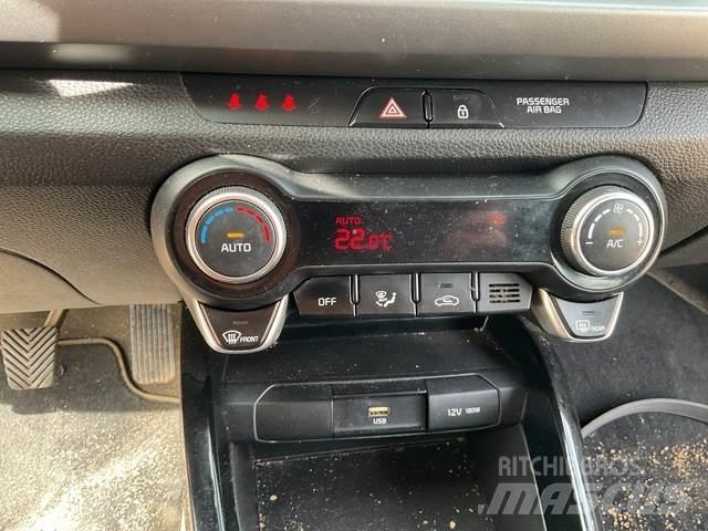 Kia Rio Biler