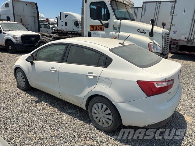 Kia Rio Biler