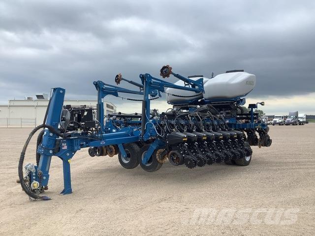 Kinze 5700 Plantemaskiner