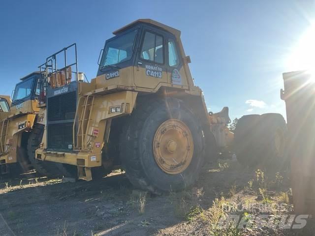 Komatsu 330M Terrængående lastbiler