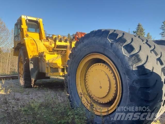 Komatsu 330M Terrængående lastbiler