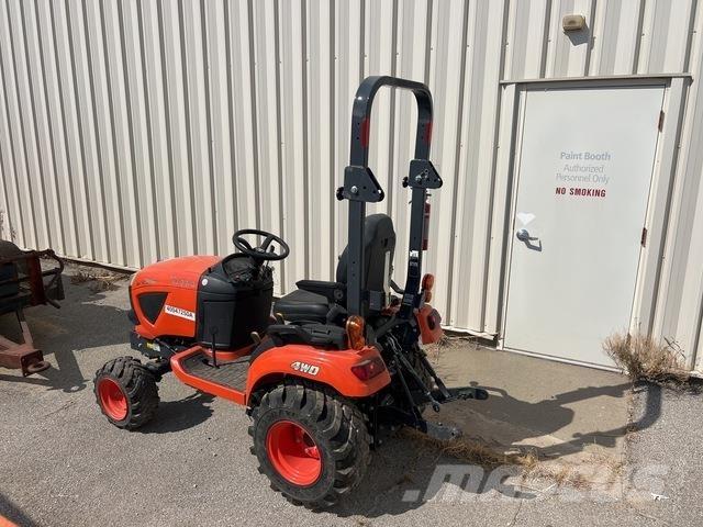 Kubota BX2380 Kompakte traktorer