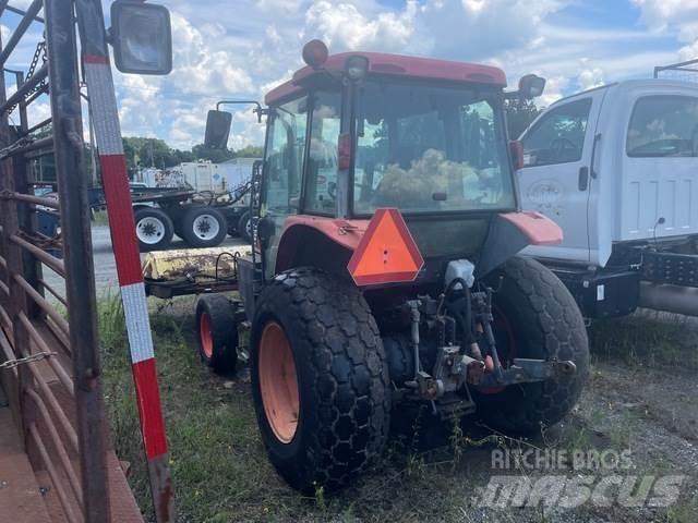 Kubota M5700 Indendørs koste