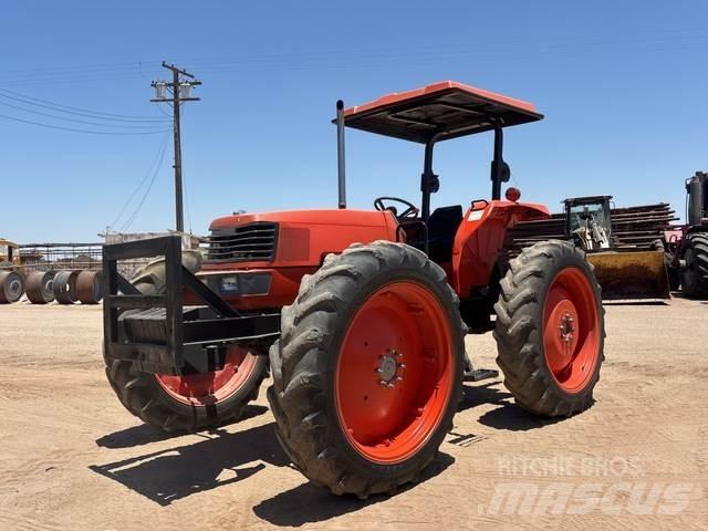 Kubota M9000 Traktorer