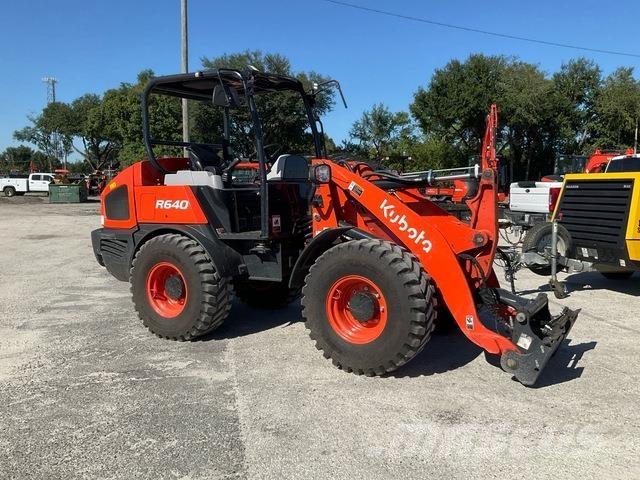 Kubota R640R41 Læssemaskiner på hjul