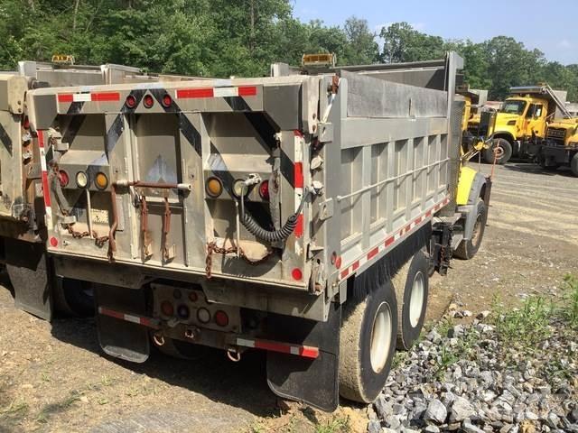 Mack 700 Sneskovle og -plove