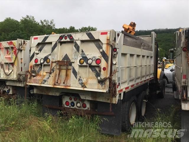 Mack 700 Sneskovle og -plove