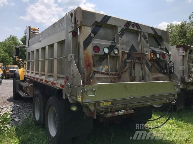 Mack 700 Sneskovle og -plove