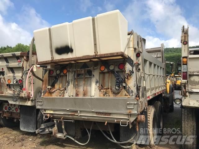 Mack 700 Sneskovle og -plove