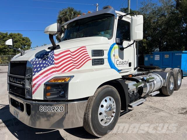 Mack Anthem Trækkere