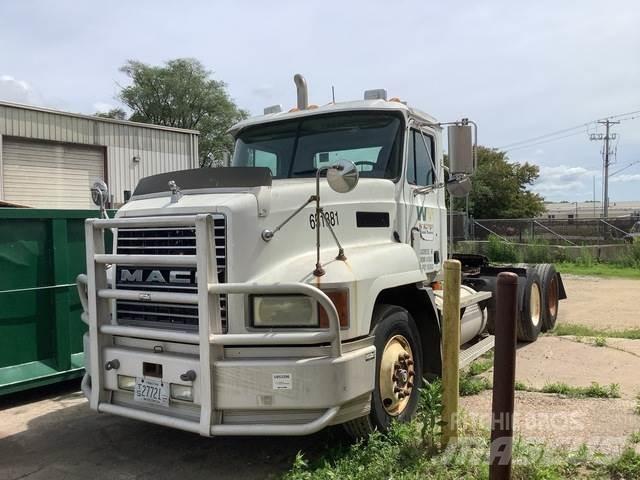 Mack CH613 Trækkere