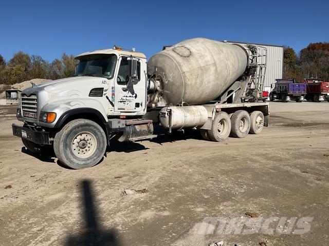 Mack CV713 Andre lastbiler