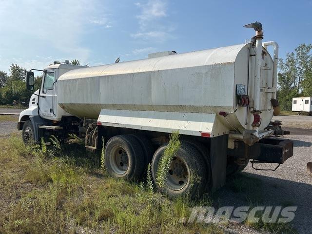 Mack CXN612 Tankvogne - vand