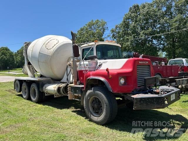 Mack DM600GK Andre lastbiler