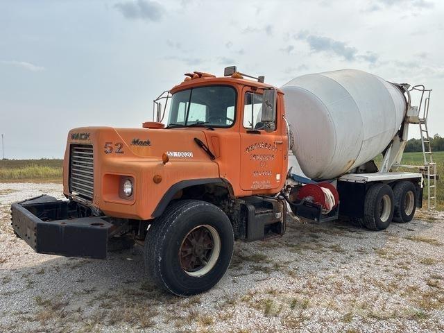 Mack DM690 Tankvogne - vand