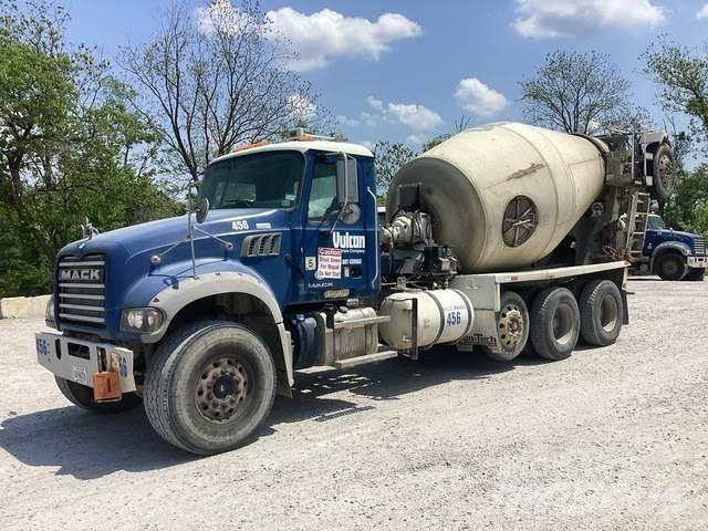 Mack GU713 Andre lastbiler