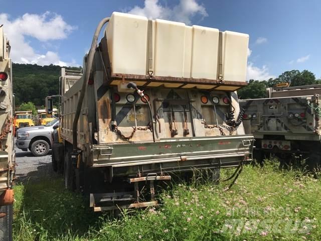 Mack GU713 Sneskovle og -plove