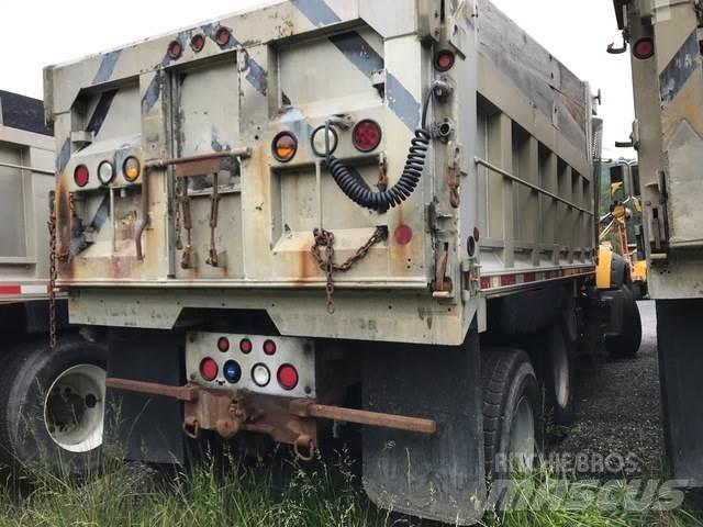 Mack GU713 Sneskovle og -plove