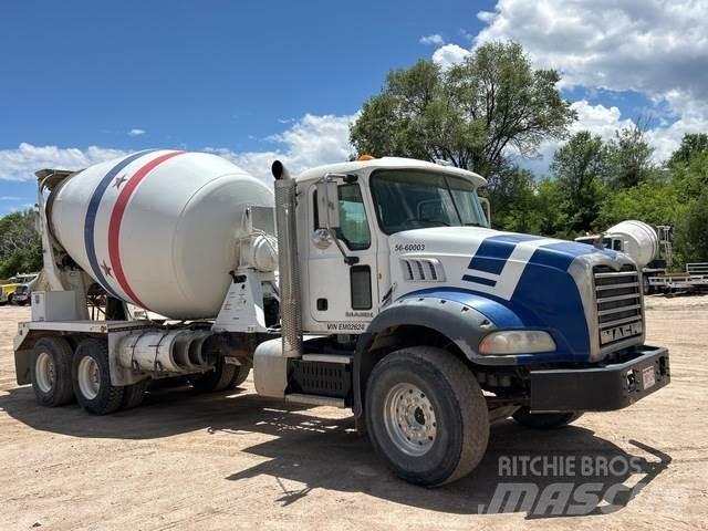 Mack GU813 Andre lastbiler