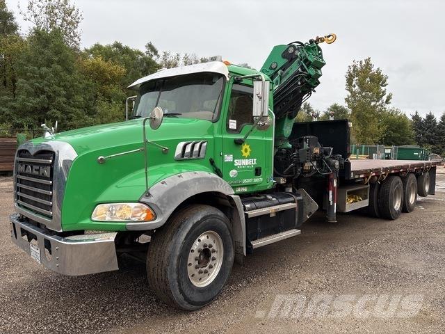 Mack GU813 Andre lastbiler
