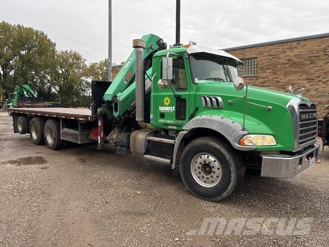 Mack GU813 Andre lastbiler