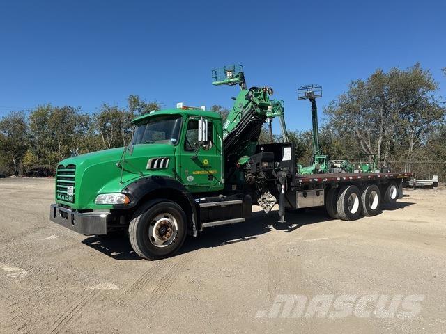 Mack GU813 Andre lastbiler
