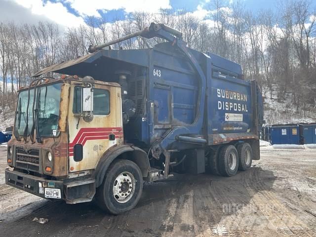 Mack MRU613 Renovationslastbiler