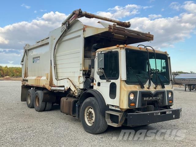 Mack MRU613 Renovationslastbiler