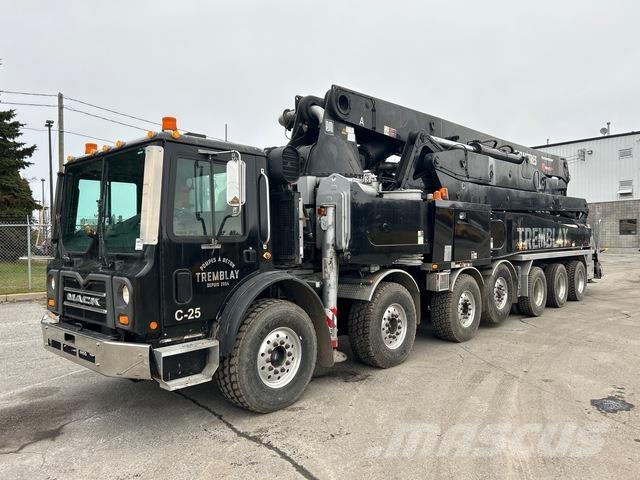 Mack MRU613 Betonpumper