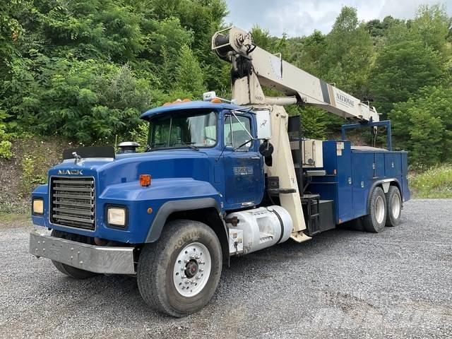 Mack RD688S Andre lastbiler
