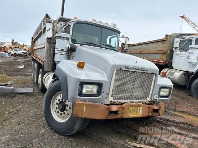 Mack RD688S Lastbiler med tip