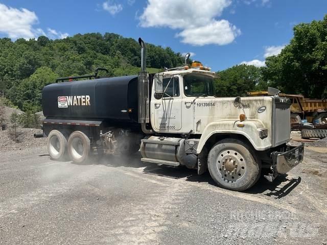 Mack RW613 Tankvogne - vand